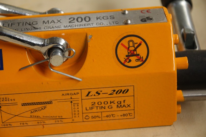 LS-200手动磁力吸盘