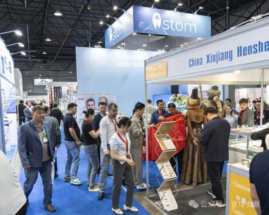 1765105397386097521.jpg 4.jpg